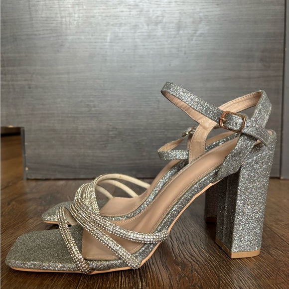 Silver Heels with Rhinestone Straps - Picture 3 of 6